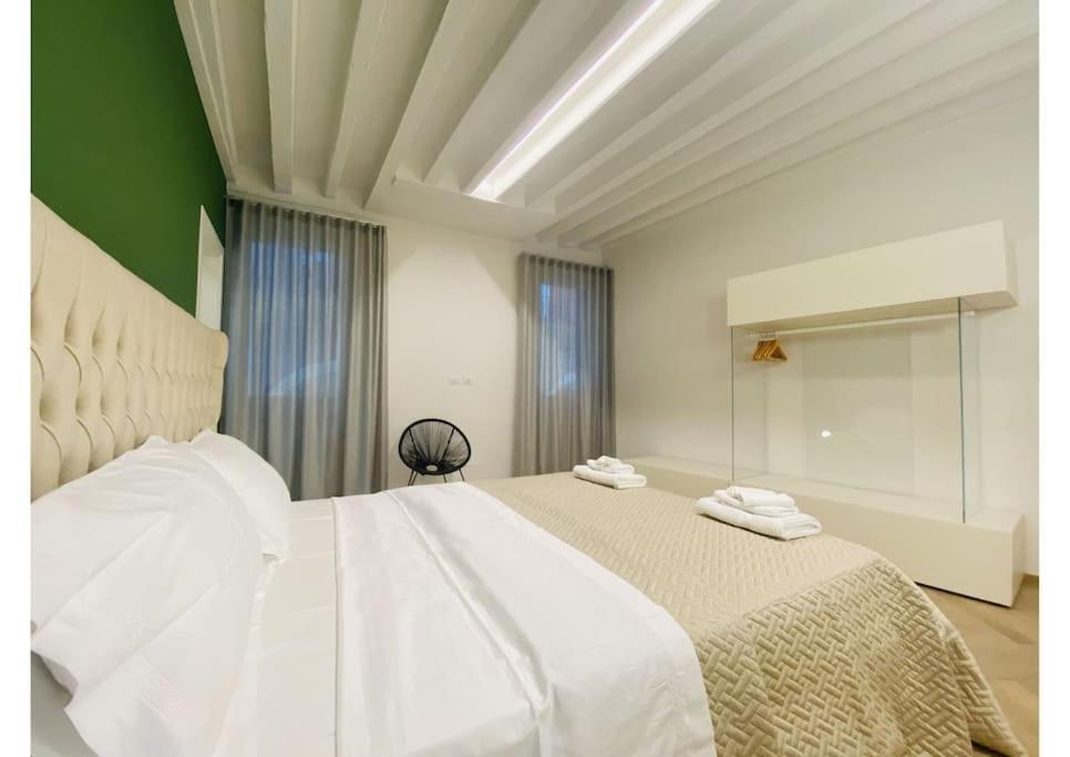 Sweet Time Venice, Luxury San Marco Frezzaria Apt! מראה חיצוני תמונה