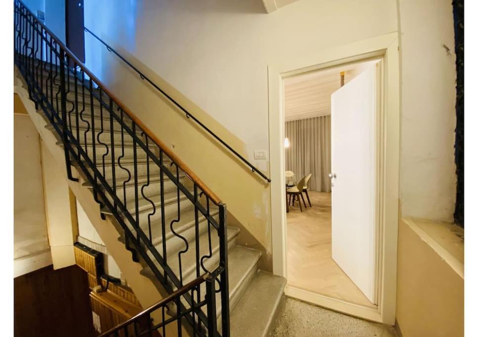 Sweet Time Venice, Luxury San Marco Frezzaria Apt! מראה חיצוני תמונה